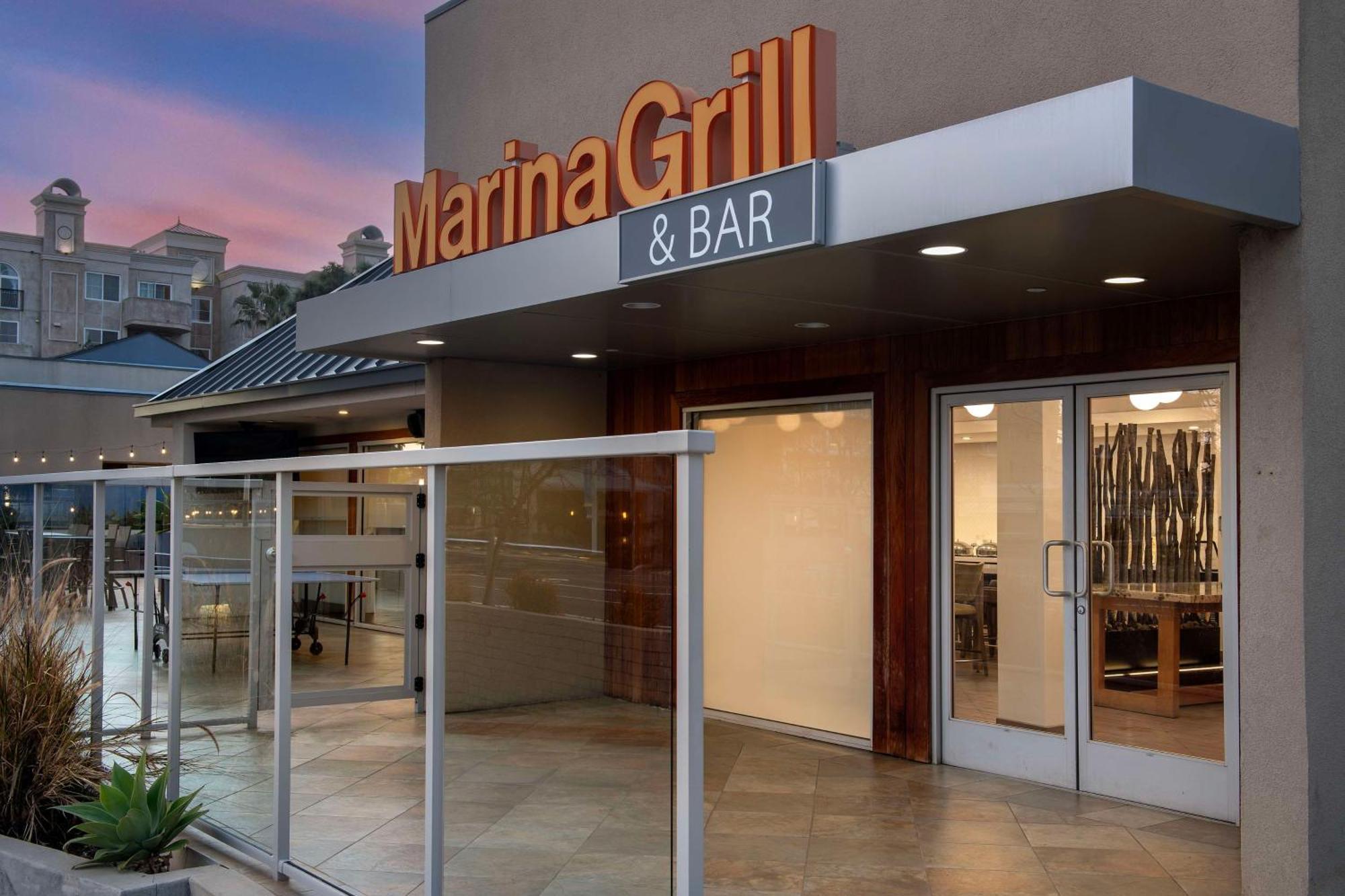 Hilton Garden Inn Los Angeles Marina Del Rey Bagian luar foto