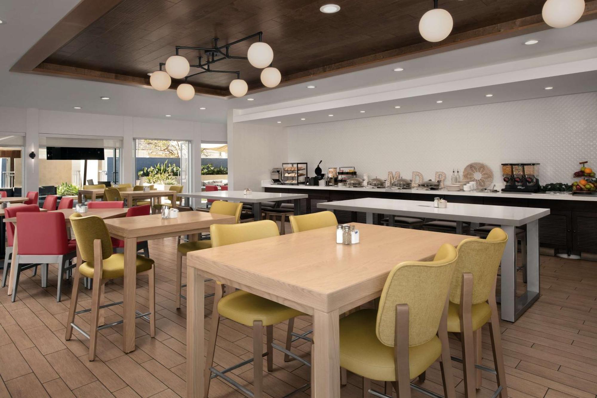 Hilton Garden Inn Los Angeles Marina Del Rey Bagian luar foto