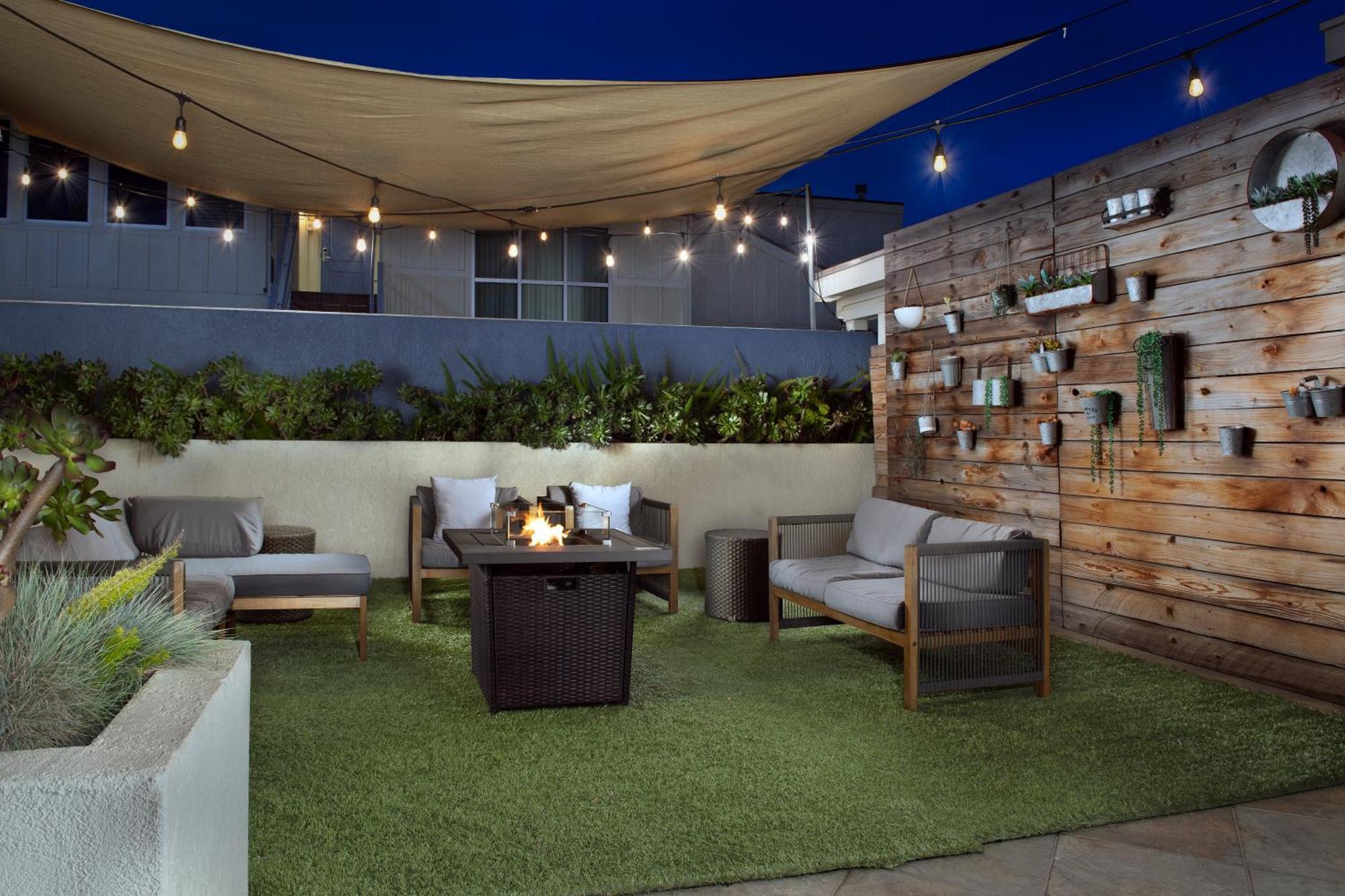 Hilton Garden Inn Los Angeles Marina Del Rey Bagian luar foto
